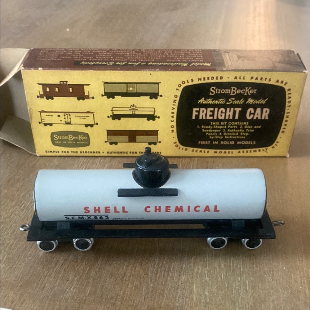 StromBecker Shell Chemical Freight Car Model